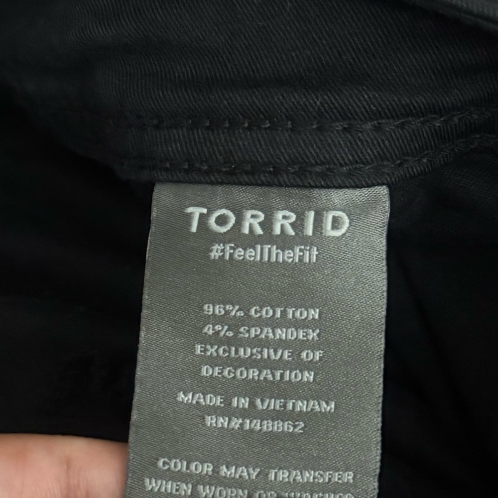 Torrid Crop Aviator Skinny Stretch Twill Mid-Rise Pant - Picture 7 of 8